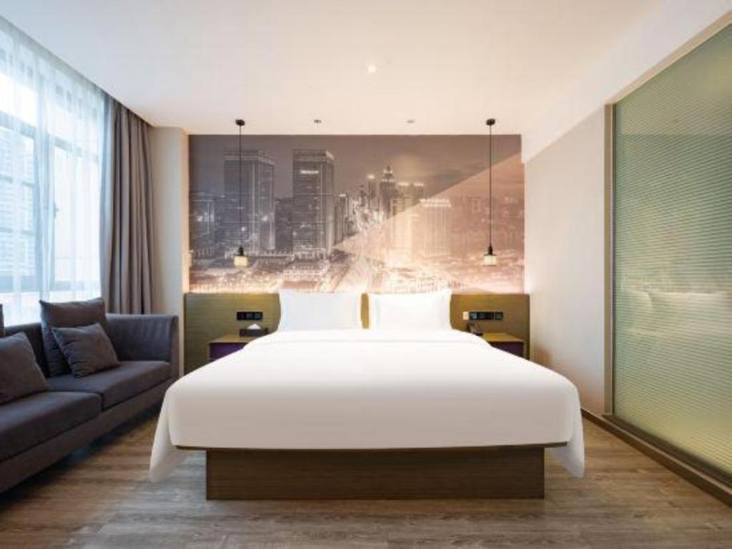 Ibis Styles Wuhan Optics Valley Square Hotel Exterior photo