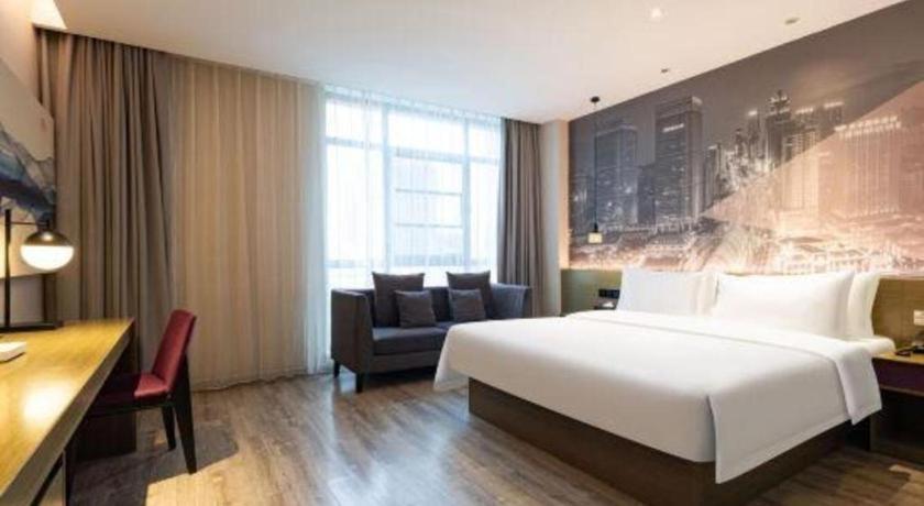 Ibis Styles Wuhan Optics Valley Square Hotel Exterior photo