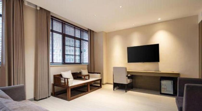 Ibis Styles Wuhan Optics Valley Square Hotel Exterior photo