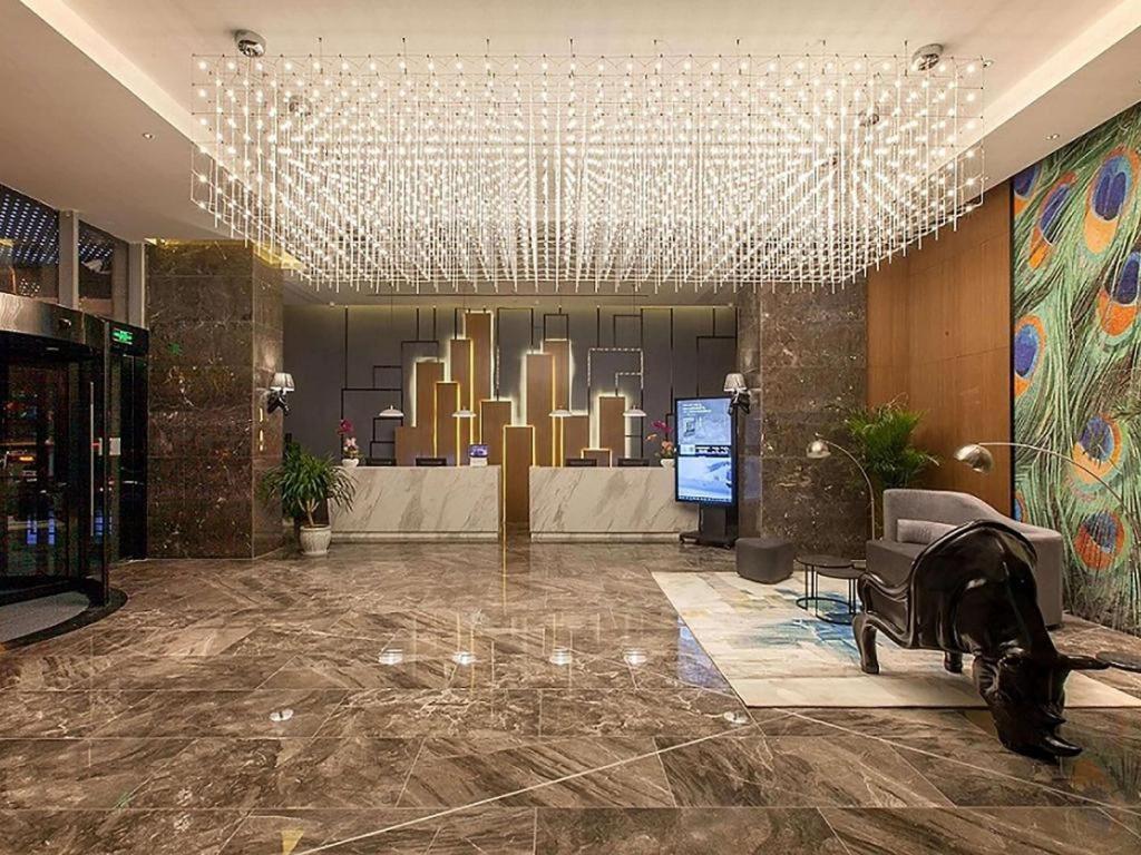 Ibis Styles Wuhan Optics Valley Square Hotel Exterior photo
